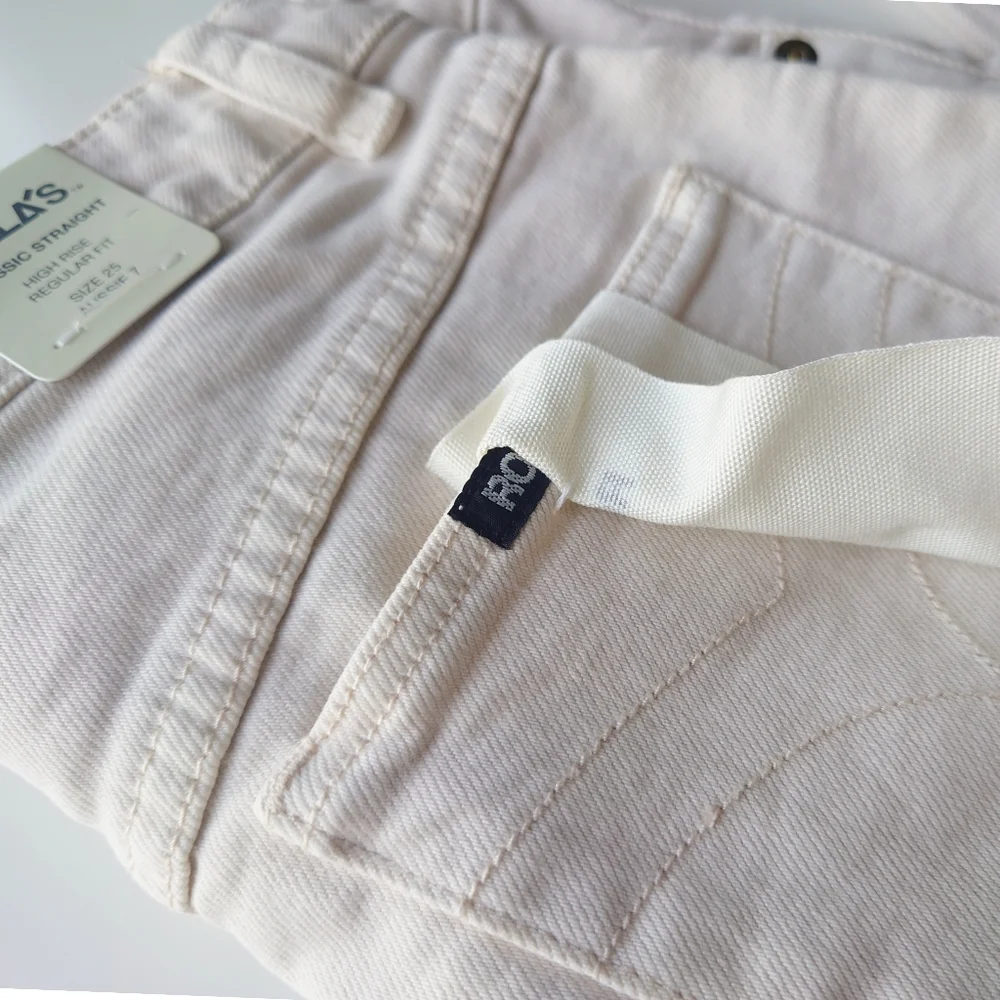 Rolla's Classic Straight Leg Jeans in Salt - Picture 5 of 7